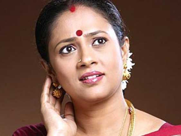 Lakshmy Ramakrishnan @LakshmyRamki