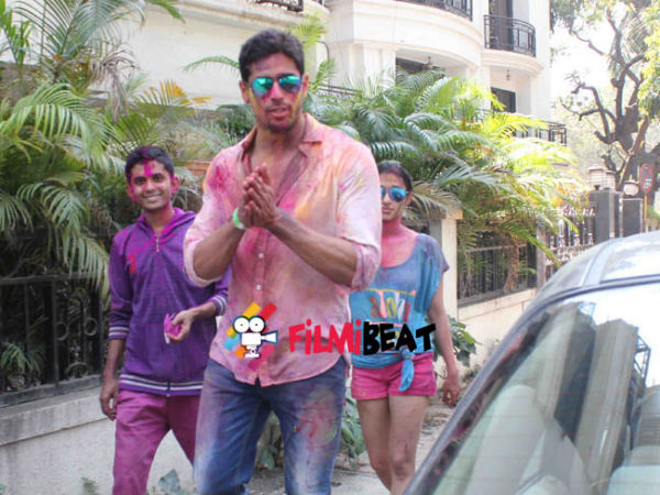 Sidharth Asking Paparazzi 