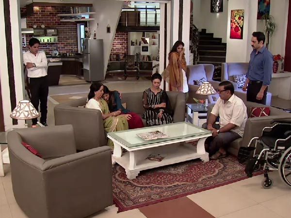 Mihika Back Home In Yeh Hai Mohabbatein