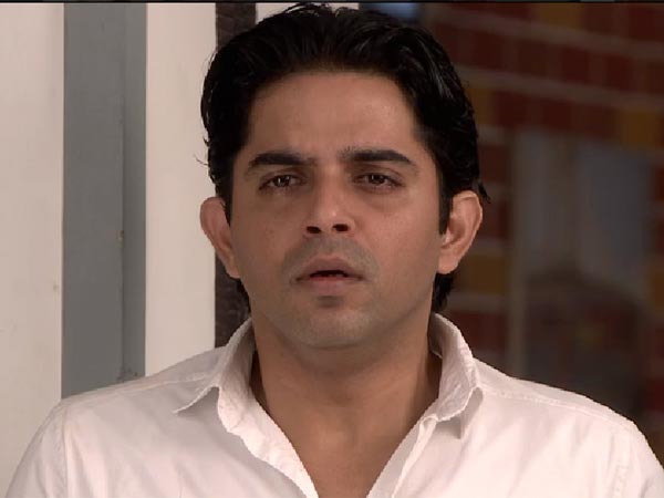 Mihir Shocked In Yeh Hai Mohabbatein