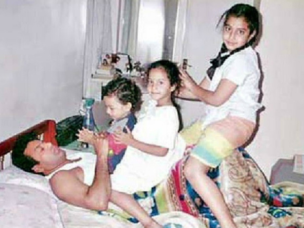 Balakrishna With His Kids - Brahmini, Tejeswi and Mokshagna