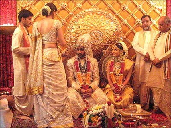 Aishwarya Rai Bachchan Abhishek Grand Wedding