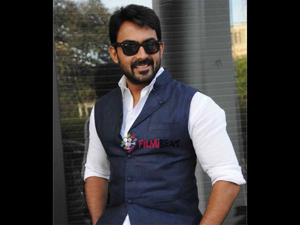 Handsome Hunk JK