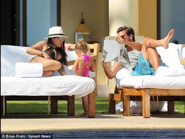 Kourtney Kardashian Enjoys Spring, Uploads Bikini Pics Kourtney Kardashian Enjoys Spring, Uploads Bikini Pics
