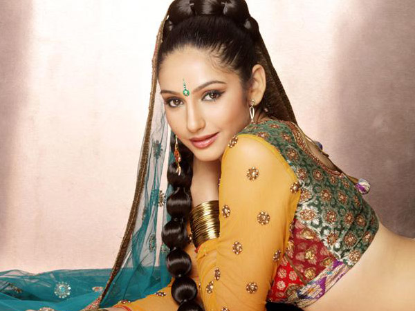 Ragini Dwivedi