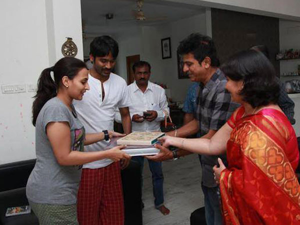 Mr & Mrs Shivarajkumar With Mr & Mrs Dhanush