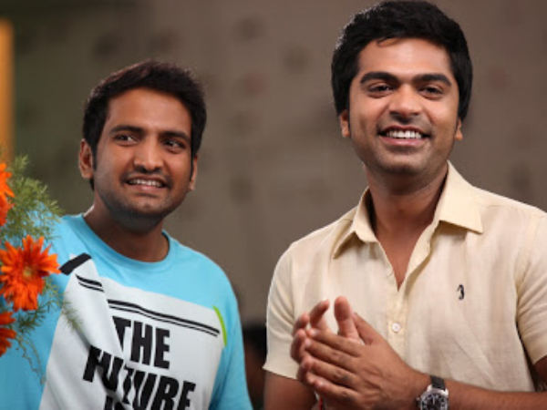 Santhanam about Simbu Vaalu Review | Vaalu Movie Review | Vaalu Story | Vaalu Plot | Vaalu Audience Review | Vaalu Fans Review | Vaalu Critics Review | Simbu Vaalu | Vaalu | Vaalu Film Review | Vaalu Shows - Filmibeat
