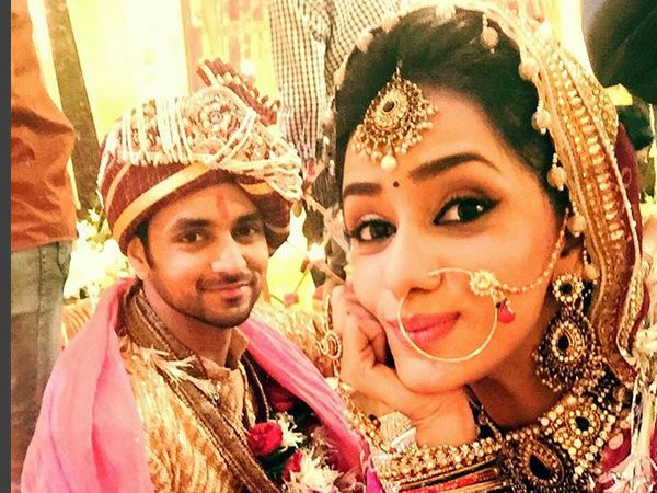 Desi tashan all episodes