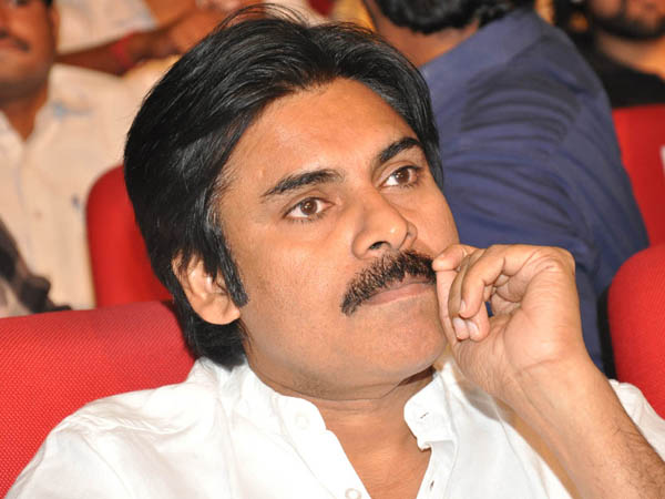 pawan-kalyan-donates-3-lakhs-for-the-damage-created-by-fans pawan-kalyan-donates-3-lakhs-for-the-damage-created-by-fans