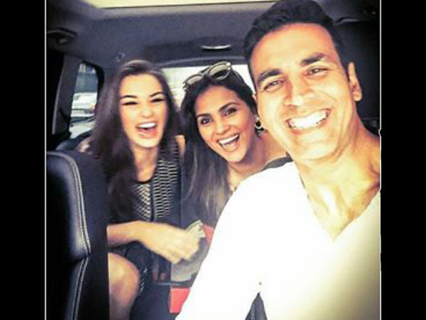 Akshay-Lara-Amy