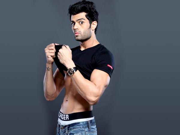 Manish Paul ‏@ManishPaul03 