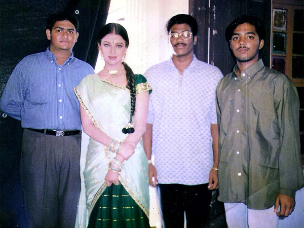 Aishwarya On Her Movie's Sets