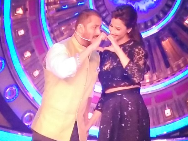 Daisy Shah-Salman Khan
