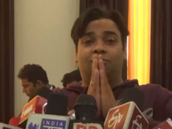 Political Keed & Hitesh's Tweets