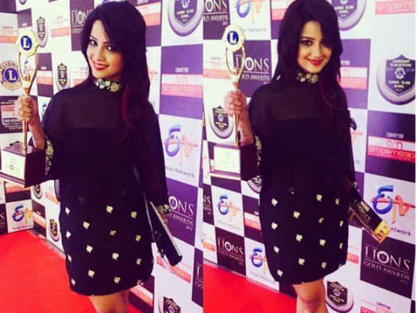 Adaa Khan
