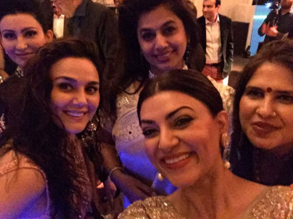 Pretty Women!