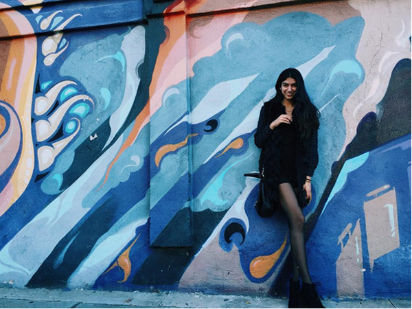 Khushi Kapoor Shares Her HOT PICS On Instagram Khushi Kapoor Shares Her HOT PICS On Instagram