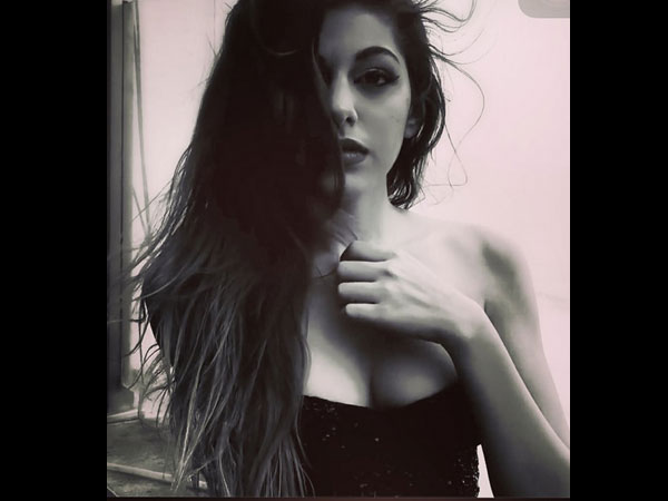 Pooja Bedi Daughter Aaliyah Ebrahim Hot Pics From Instagram, Aaliyah  Ebrahim Hot Pics, Aaliyah Ebrahim, - Filmibeat