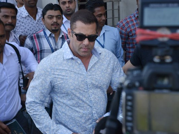 Salman Khan Pleads Not Guilty In Blackbuck Case, Says Cops WRONGLY Accused Him Salman Khan Pleads Not Guilty In Blackbuck Case, Says Cops WRONGLY Accused Him