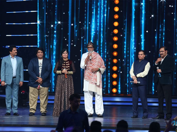 Gima Awards 2016 Full Show Watch Online GiMA Awards 2016 Sunny Leone, Sonakshi, Amitabh, Arjun Kapoor, Celebs