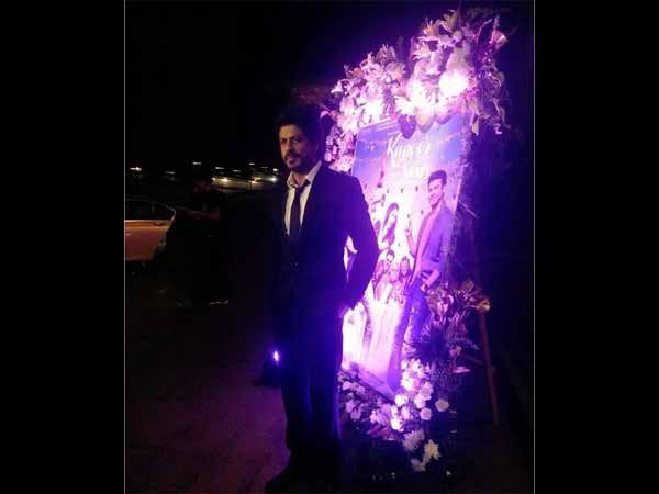 Shahrukh Khan Attends Kapoor & Sons' Success Party Shahrukh Khan Attends Kapoor & Sons' Success Party
