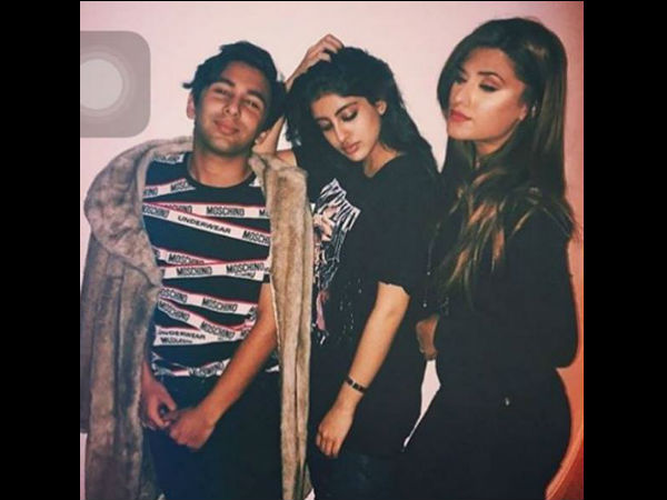 Aryan Khan Navya Naveli Spotted Together New Pictures, Srk Son Aryan