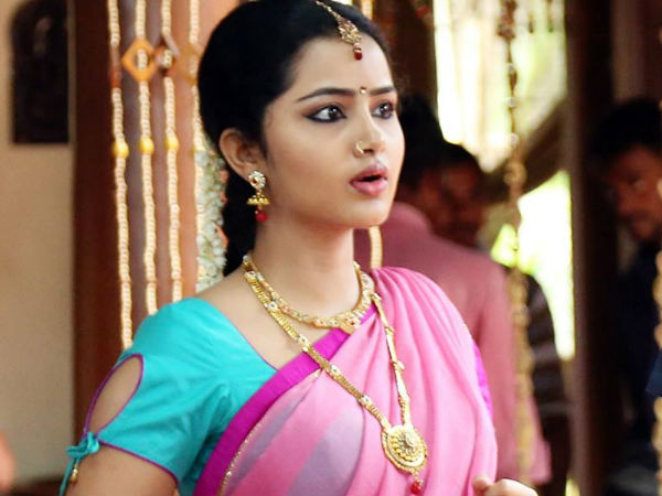 Anupama Teams Up With Sharwanand For That Much Delayed Film Anupama Teams Up With Sharwanand For That Much Delayed Film