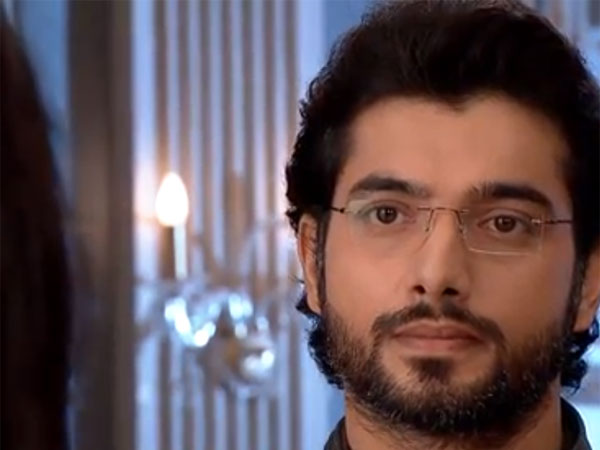 https://www.filmibeat.com/img/2016/08/03-1470218991-5-kasam.jpg