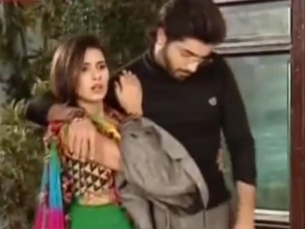 Rishi & Tanuja's First Meeting