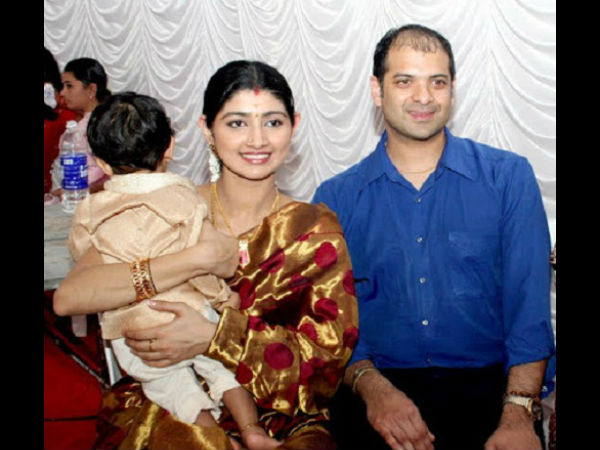 Divya Unni All Set To Divorce Husband Sudheer Shekharan Filmibeat - 600x450 - jpeg Divya Unni Marriage