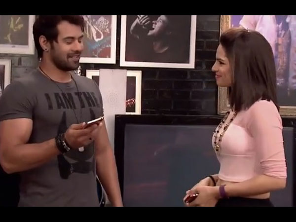 Alia & Abhi
