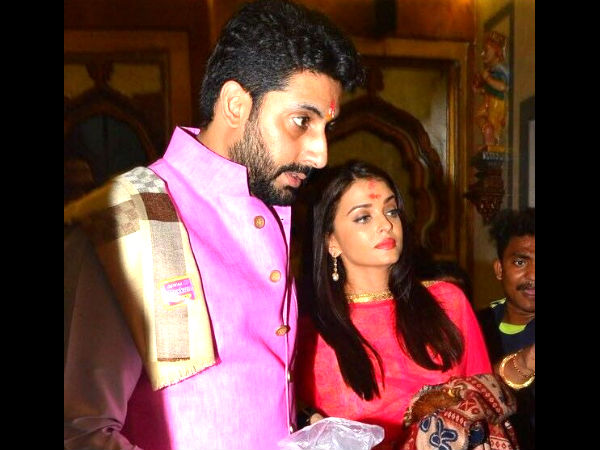 In Pic: Candid Click Of Aish & Abhi