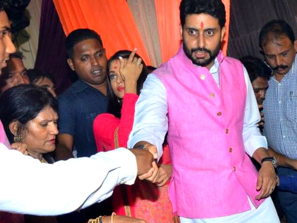 In Pic: Abhishek Greets Fans