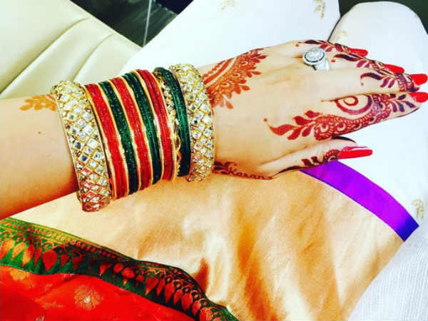 Divyanka Tripathi & Ankita Bhargava Observe Karva Chauth Vrat! (PICS) Divyanka Tripathi & Ankita Bhargava Observe Karva Chauth Vrat! (PICS)