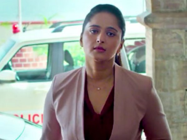 Anushka Shetty As Kavya Durai Singam