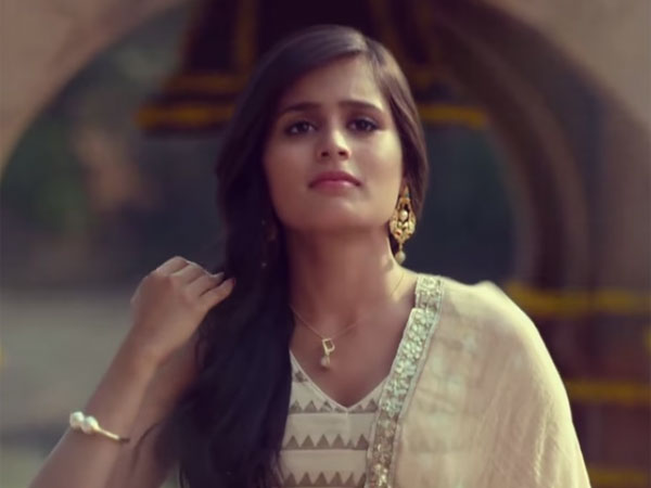 Kanak Wants To Win Bhabho's Love