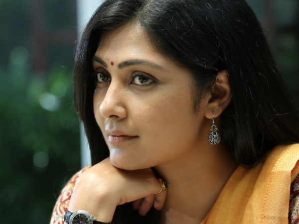 Kamalinee Mukherjee as Raghavan's Late Wife