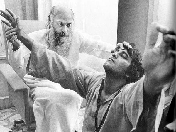 When Big B Met Vinod Khanna In Los Angeles