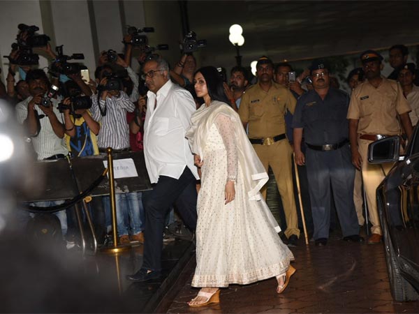Mr & Mrs Kapoor