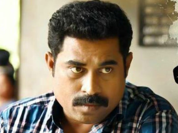 Before Thondimuthalum Driksakshiyum: 5 Best Performances Of Suraj Venjaramoodu, So Far! Before Thondimuthalum Driksakshiyum: 5 Best Performances Of Suraj Venjaramoodu, So Far!