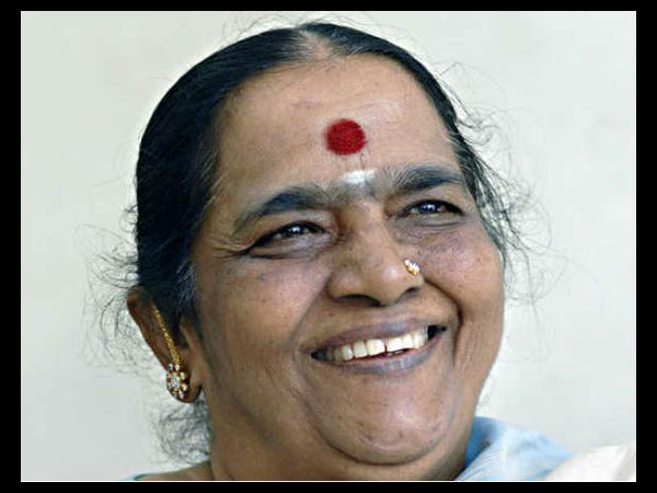 dr parvathamma award for females dr parvathamma award for females
