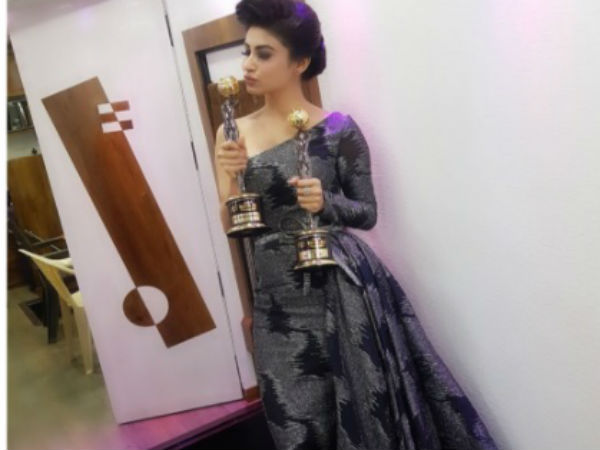 Mouni Bags 2 Awards