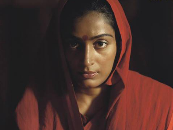 Padmapriya As Vasundhara Devi