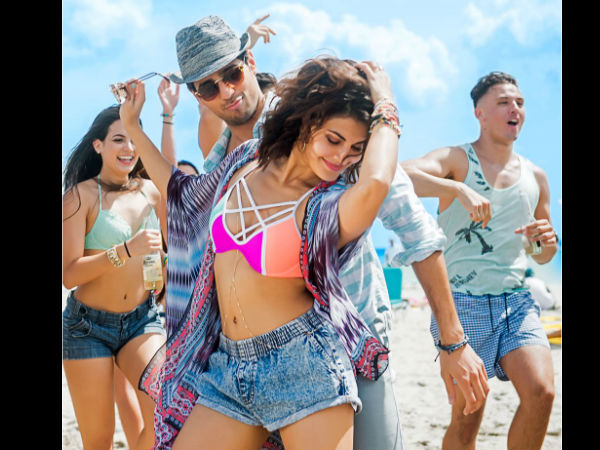 when-sidharth-malhotra-and-jacqueline-fernandez-baat-ban-jaye-shoot-into-a-beach-party when-sidharth-malhotra-and-jacqueline-fernandez-baat-ban-jaye-shoot-into-a-beach-party