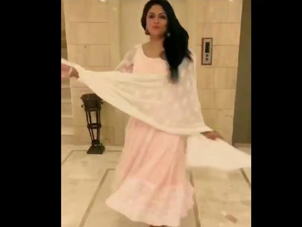Kavita Kaushik Trolled