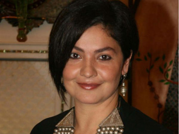 Pooja Bhatt Writes Book On How She Overcame Alcoholism Pooja Bhatt Writes Book On How She Overcame Alcoholism
