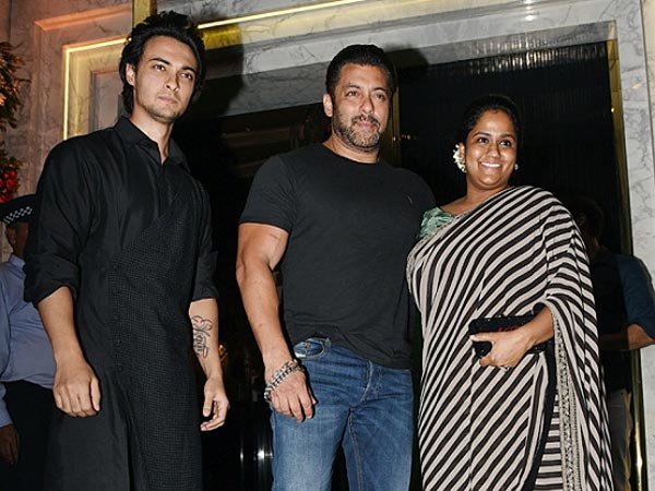 Salman, Arpita & Aayush