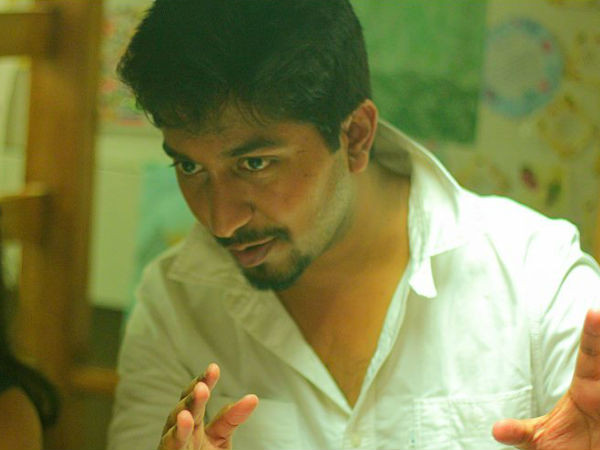 Vineeth Sreenivasan's Character In Aravindante Athithikal