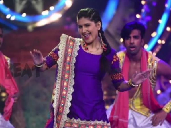 Hina & Shilpa Give Gyan To Sapna!