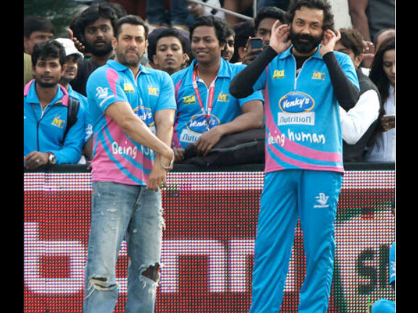 listen-up-salman-khan-bobby-deol-is-all-excited-to-be-part-of-race-3 listen-up-salman-khan-bobby-deol-is-all-excited-to-be-part-of-race-3